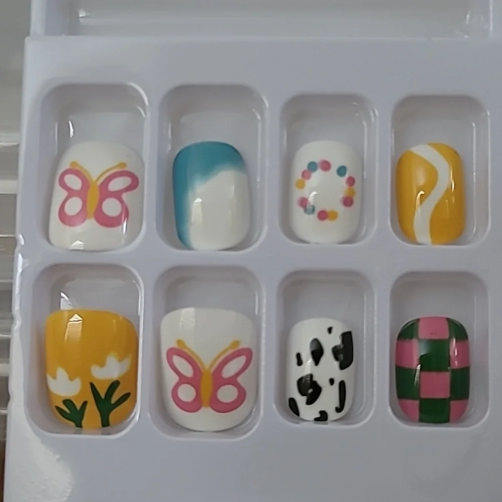 2/$16 Floral Butterfly Press On Nails